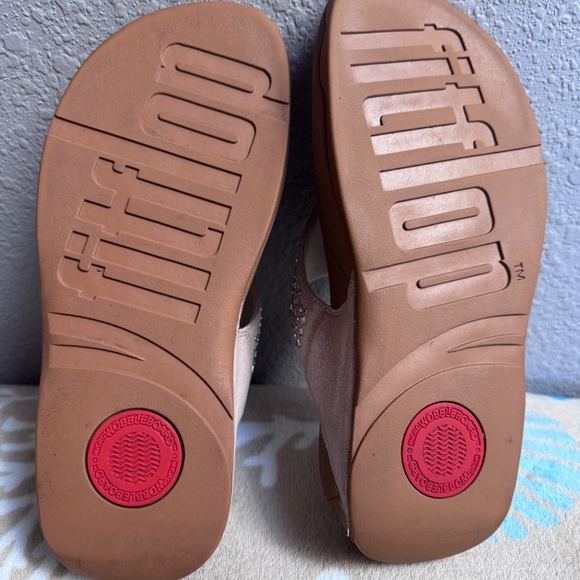 FitFlop Size 8 women’s EUC - Picture 6 of 6